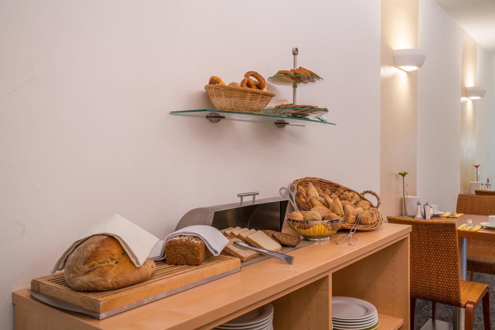 Airporthotel Residenz Steinenbronn Luaran gambar